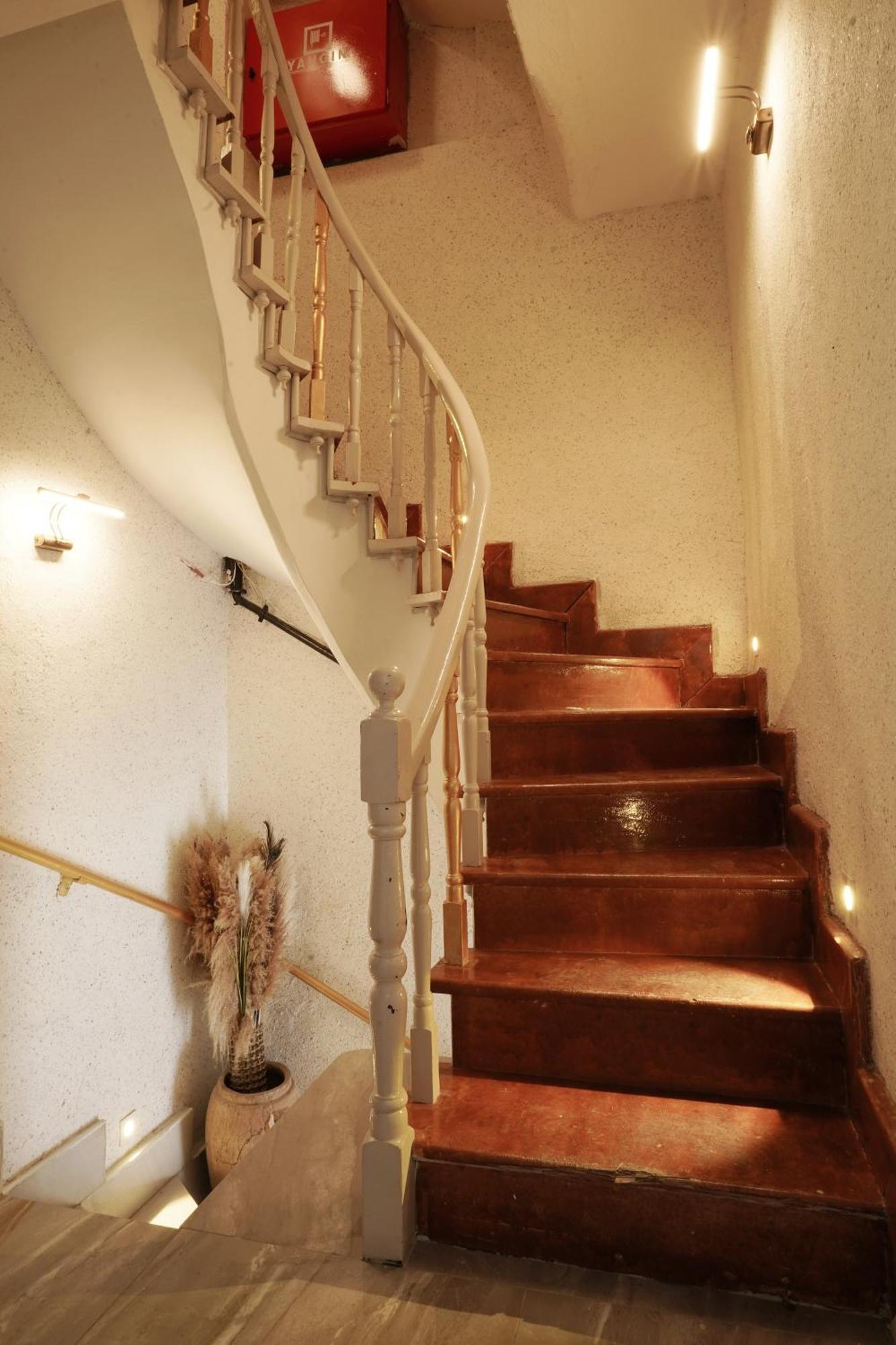Ararat Hotel Стамбул Экстерьер фото